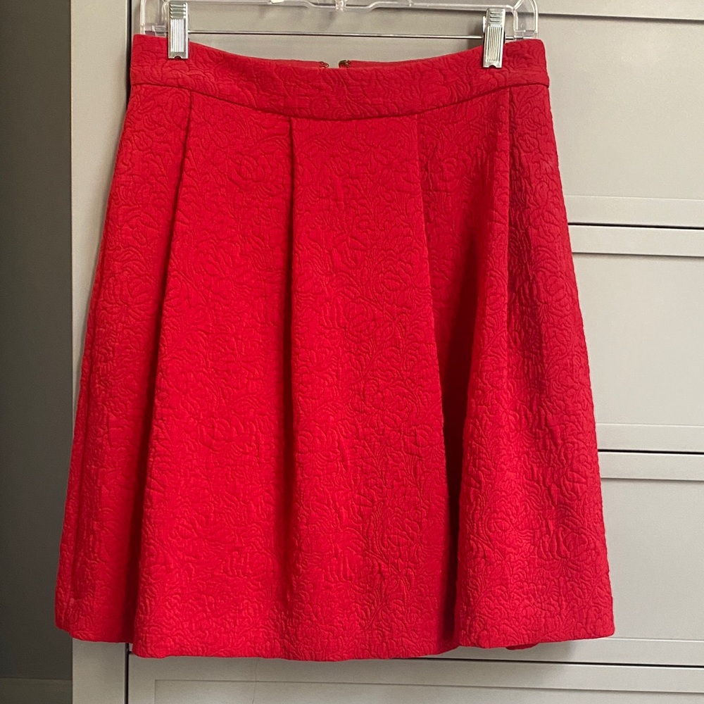 Ann Taylor Red jacquard skirt